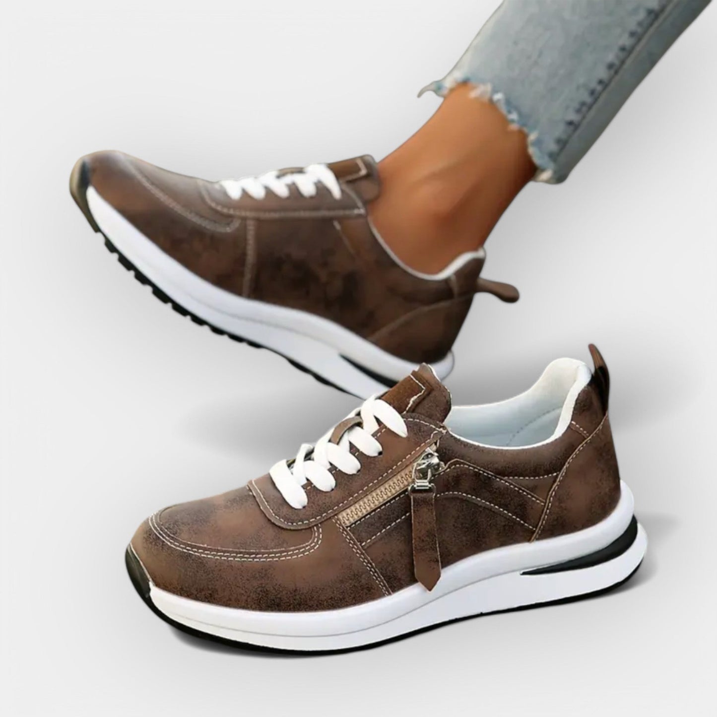 Anatomik Sneaker'lar ile Şıklık