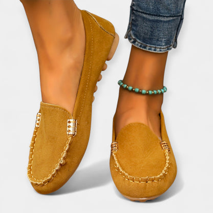 Metal Detaylı Loaferler