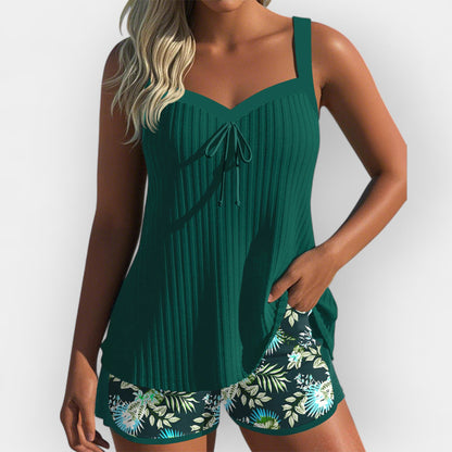 Şortlu Tankini: Stil ve Konfor