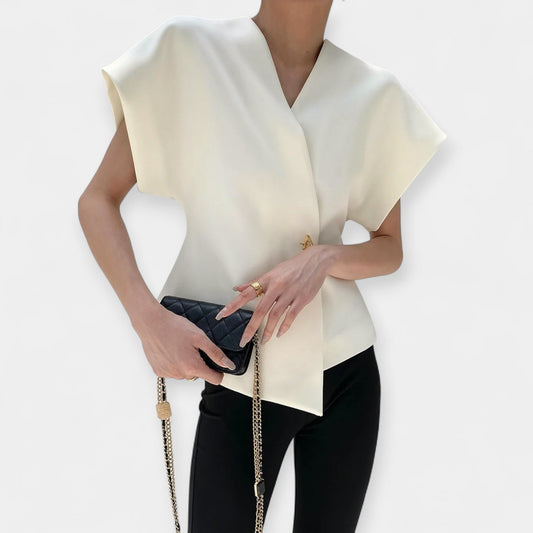 Şık Minimal Tasarımlı Bluz