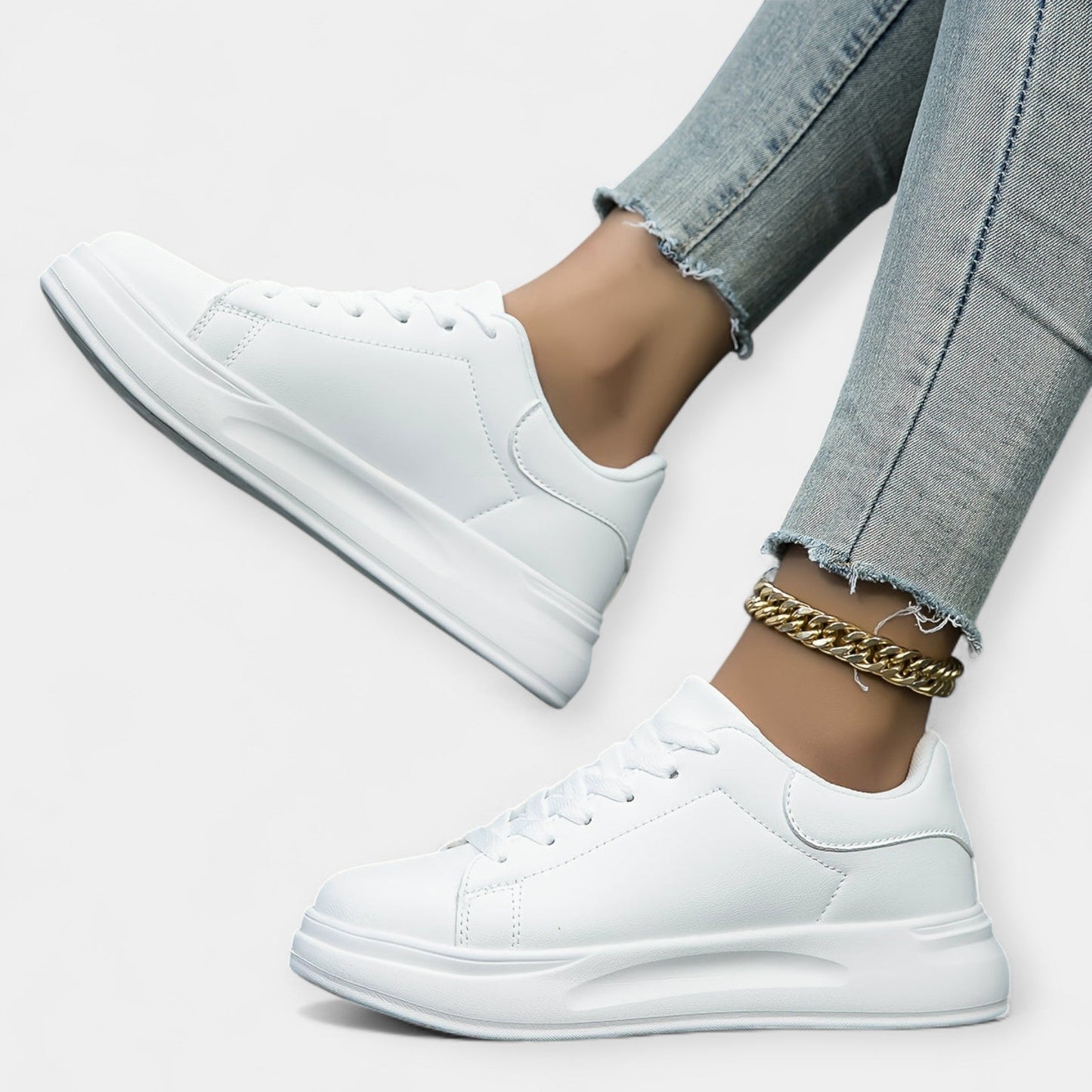 Beyaz Deri Sneakers