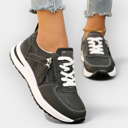 Anatomik Sneaker'lar ile Şıklık
