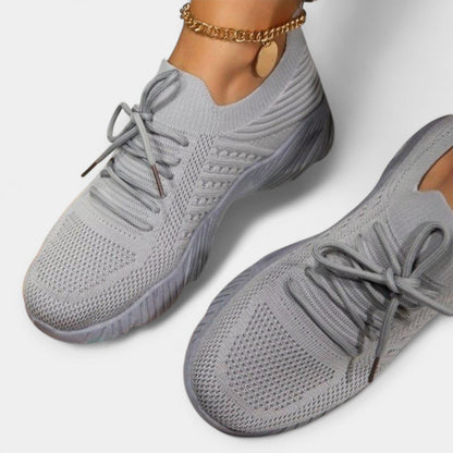 Spor Rahatlığı ile Sneaker'lar