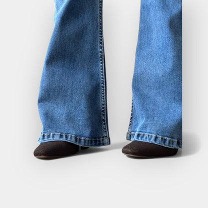 Yüksek Bel Flare Jean