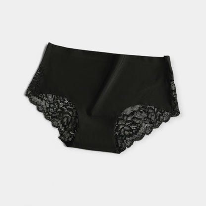 4 Parça Dantelalı Seksi Külot Seti