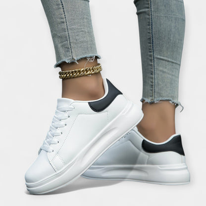 Beyaz Deri Sneakers